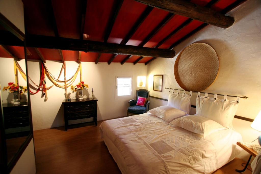 La Ferme Bed & Breakfast Saint-Marc-Jaumegarde Екстериор снимка