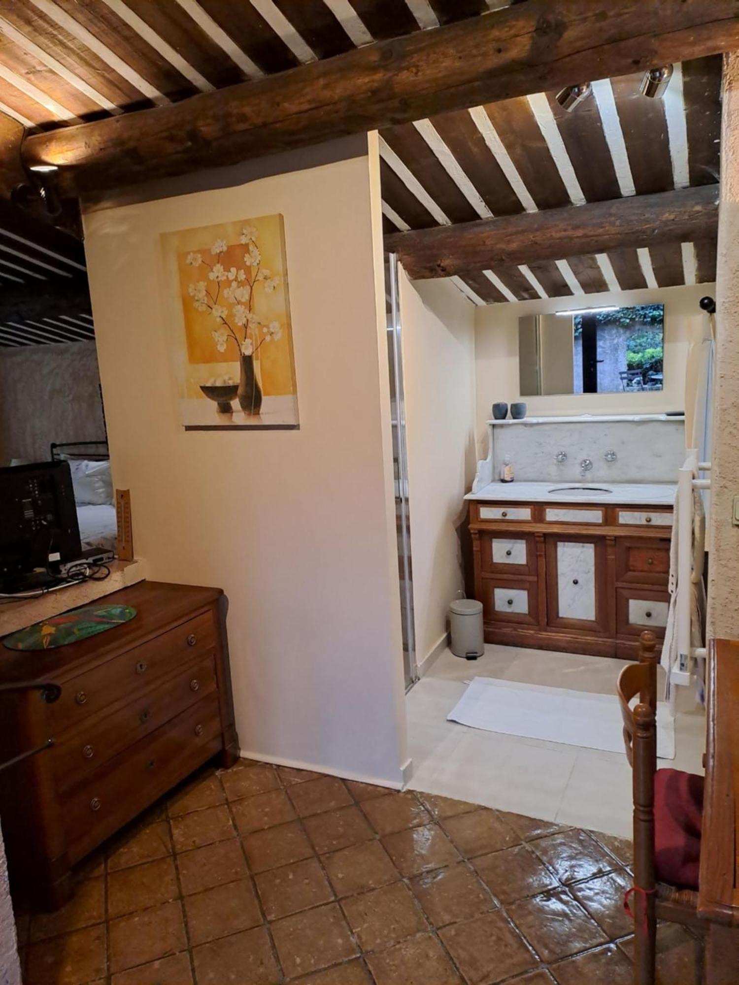 La Ferme Bed & Breakfast Saint-Marc-Jaumegarde Екстериор снимка