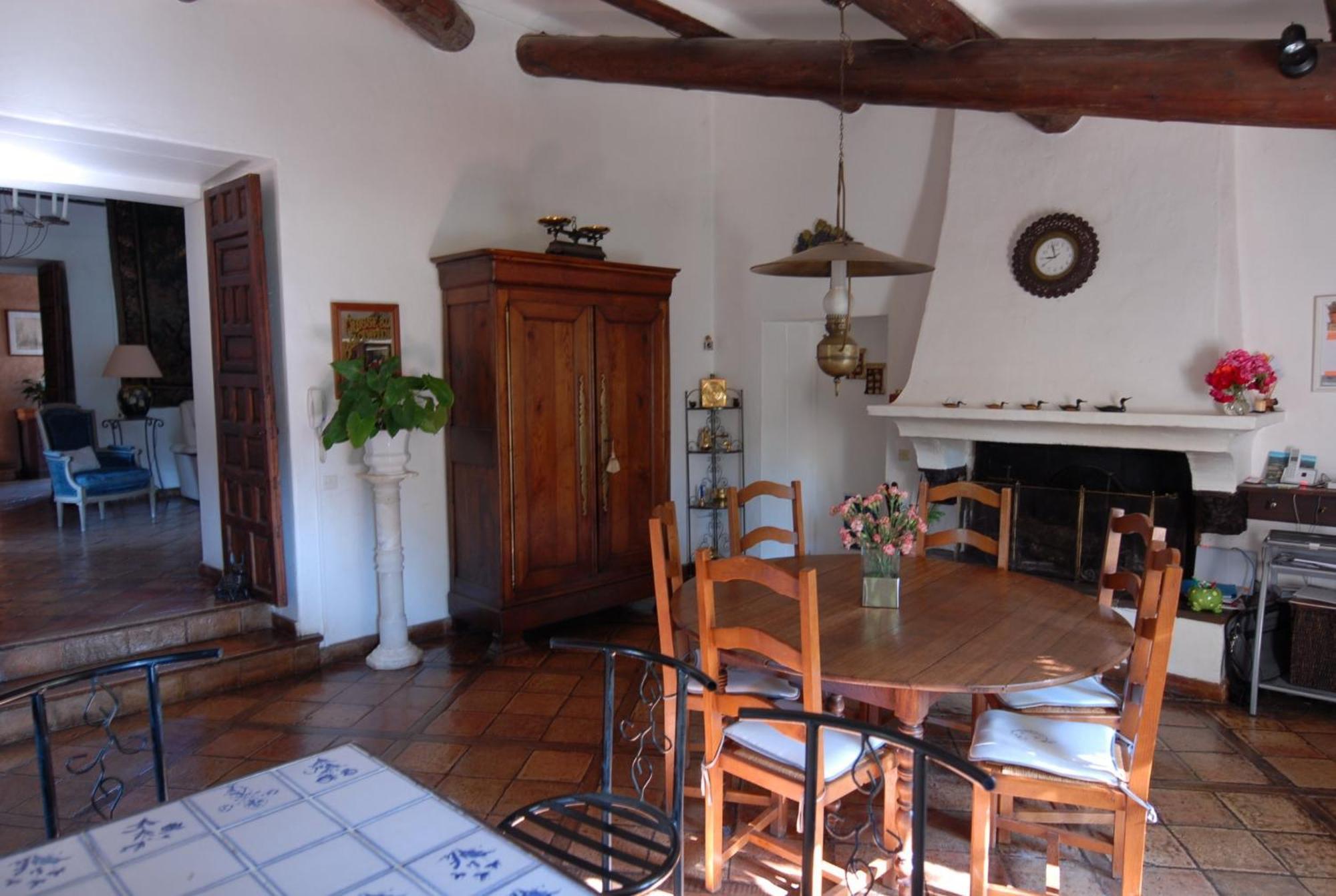 La Ferme Bed & Breakfast Saint-Marc-Jaumegarde Екстериор снимка